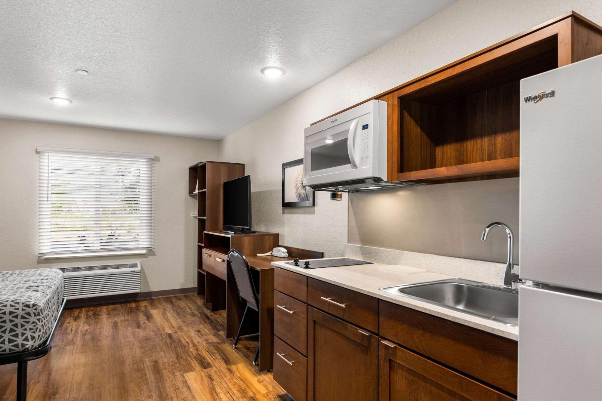 Woodspring Suites Port St Lucie Port St. Lucie エクステリア 写真